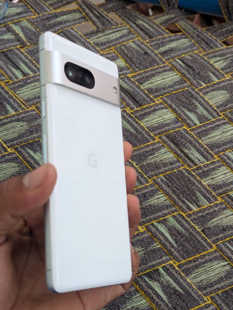 Google pixel 7 1