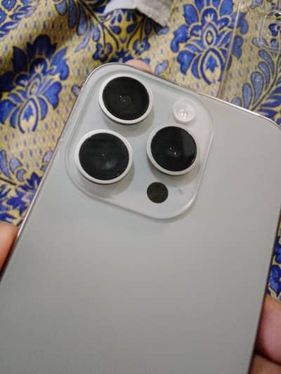 IPHONE 15 PRO 128GB JV