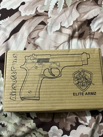 Airsoft Guns toy gun Looks real but not real