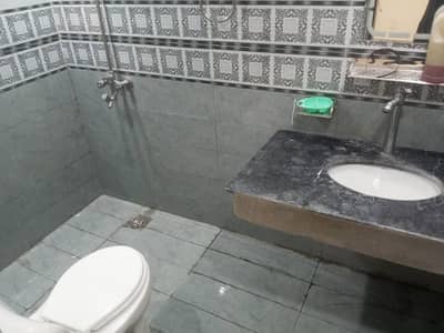 5 marla lower portion available for rent in Bahria orchard phase 2 Lahore