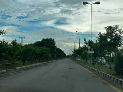 37.5 MARLA PLOT FOR SALE IN ENGINEERS TOWN