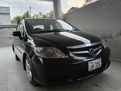 Honda city idsi 2006 manaul Lahore register 03139492227