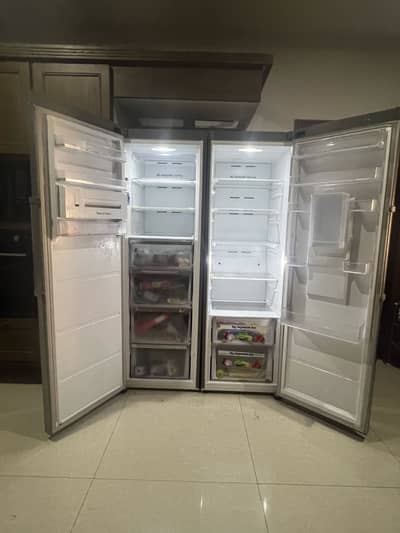 Samsung  , standing fridge and freezer set
