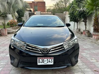 assalamu alaikum I am selling my corolla altis 1.6 2017