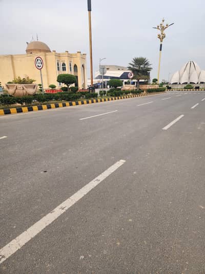 Al Rehman garden Sialkot AA  8 Marla plot for sale