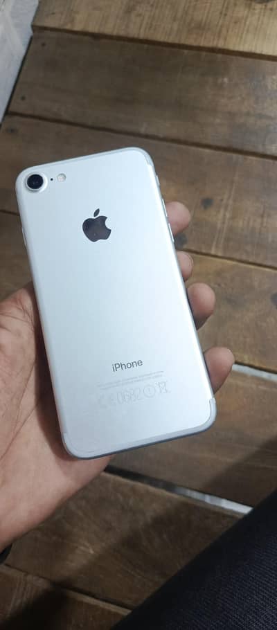 IPHONE 7 128GB