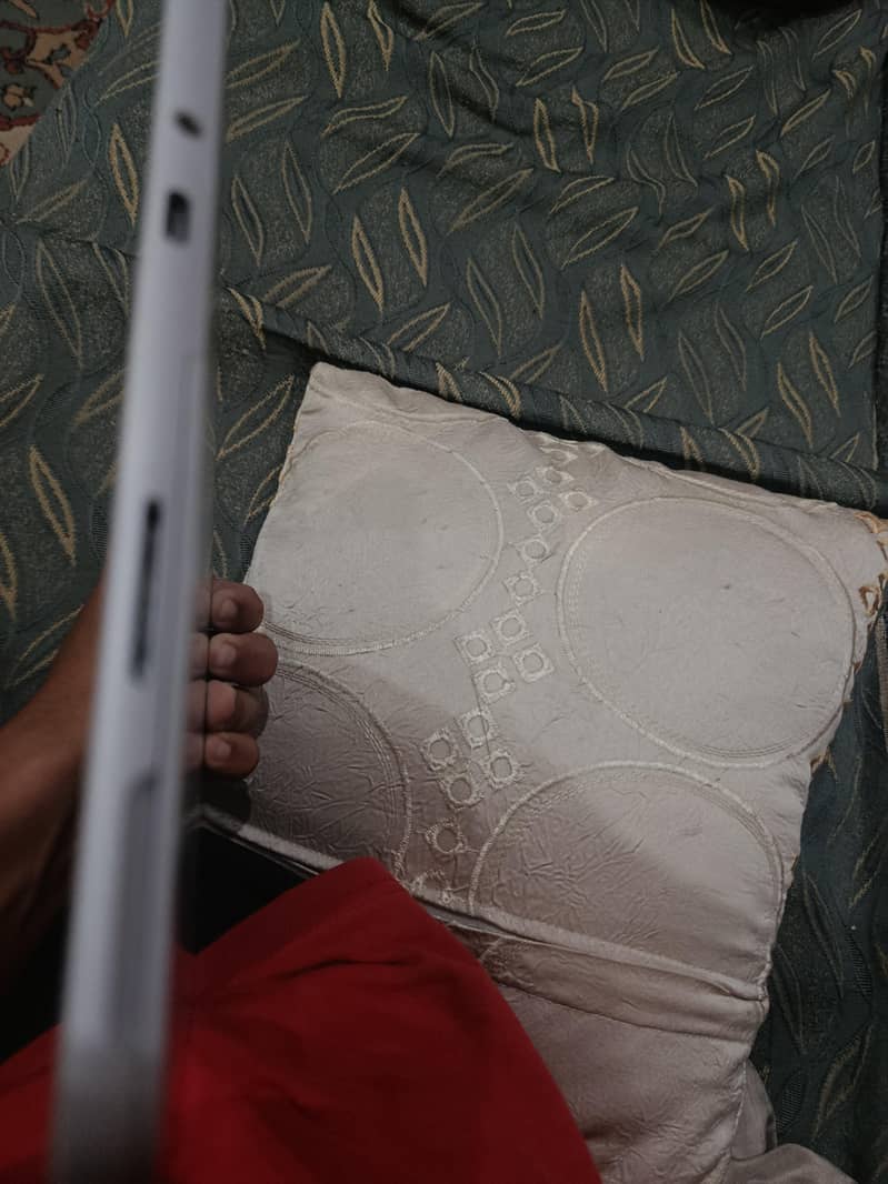 Microsoft surface go 3