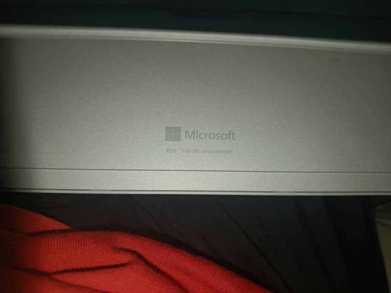 Microsoft surface go 4