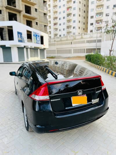 Honda insight Hybrid 2010/2014 full option Black