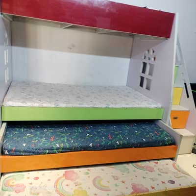 4 tier roll away bunk beds with built in extra storage.