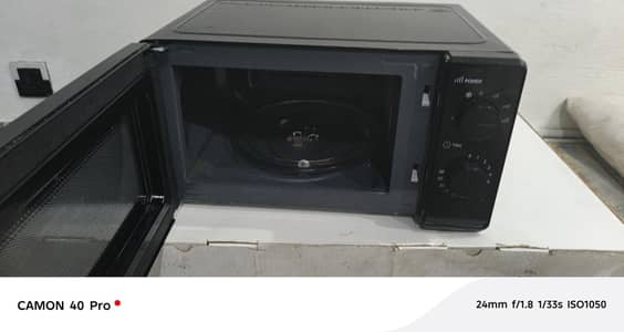 orint microwave like new only 2 month used