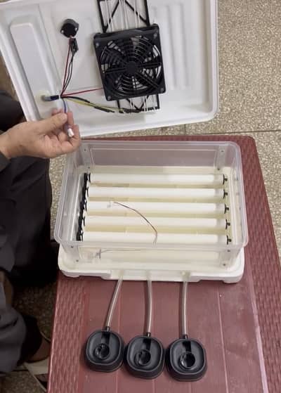 Slightly used incubator