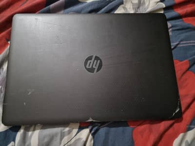 Hp zbook studio g3 15 Workstation core i76th gen 4gb graphic card