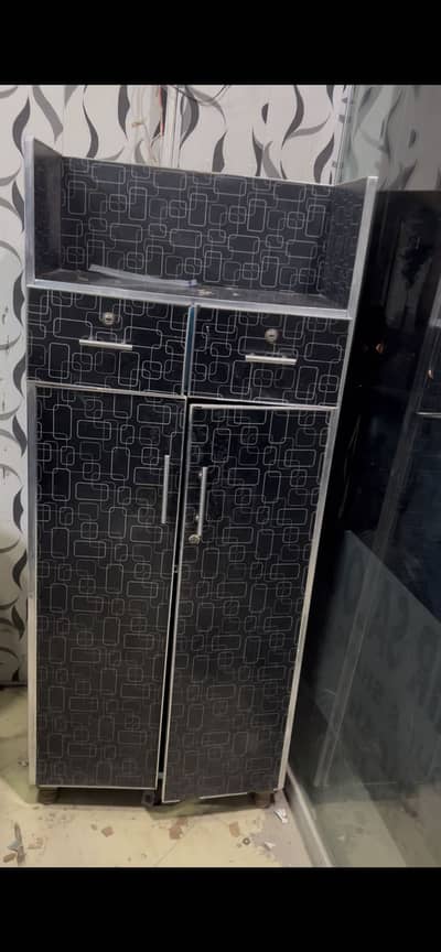 Almari \ Cash Counter