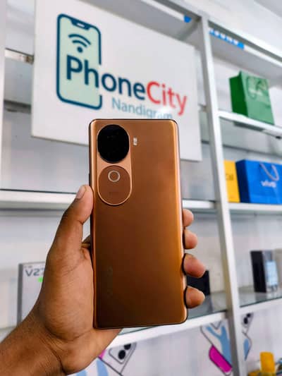 Vivo v40e 8/256 GB Pta approved