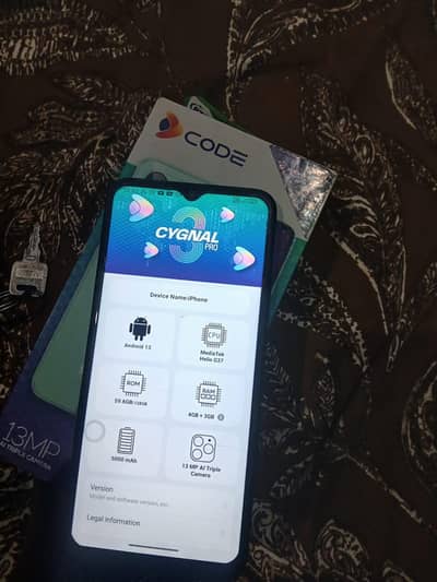 7 GB RAM 128 GB memory 10 by 10 condition