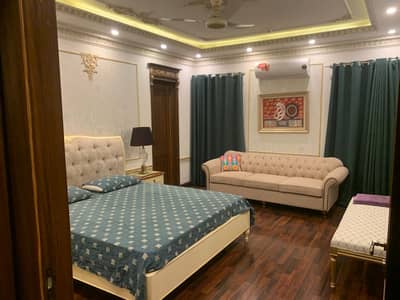 1 kanal totally furnish lower portion for rent