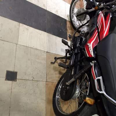 Honda Pridor 100cc 10/10 Black Color