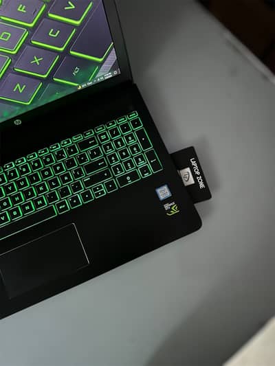 HP Pavilion Power 15