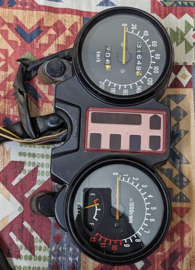Geniune Suzuki Speedometer