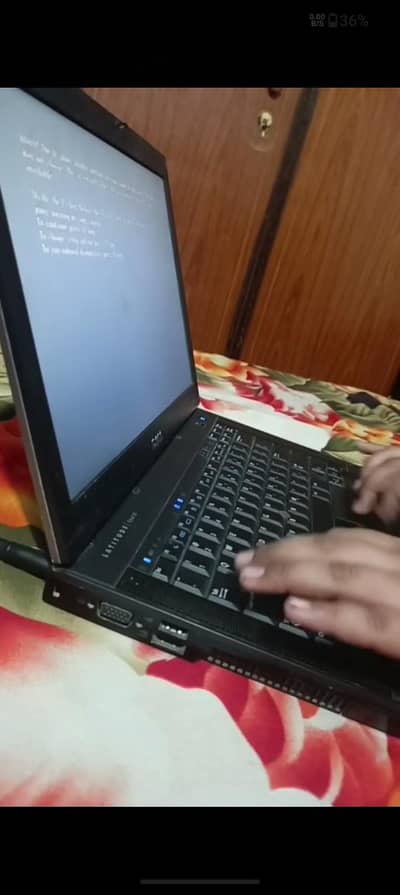 laptop sell krna ha urgent payso ki need ha ishe lie sell kra ho. .