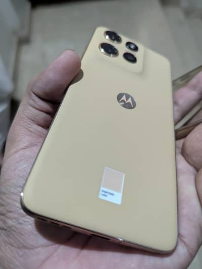 Motorola Edge 50 Neo  10/10