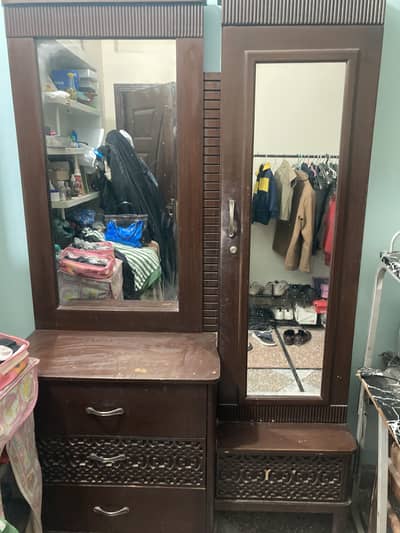 Dressing table for sale