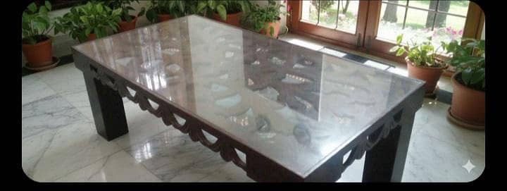 Very beautiful heavy big carved center table 03335138001