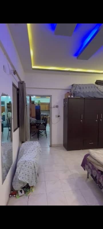 950 Square Feet Flat For Sale In Mehmoodabad Number 3 Karachi