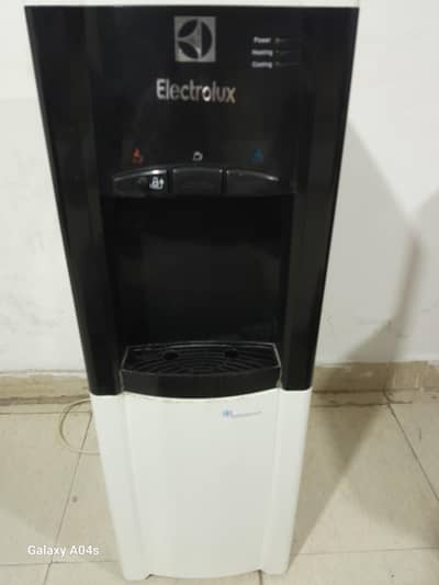 Electrolux water dispenser