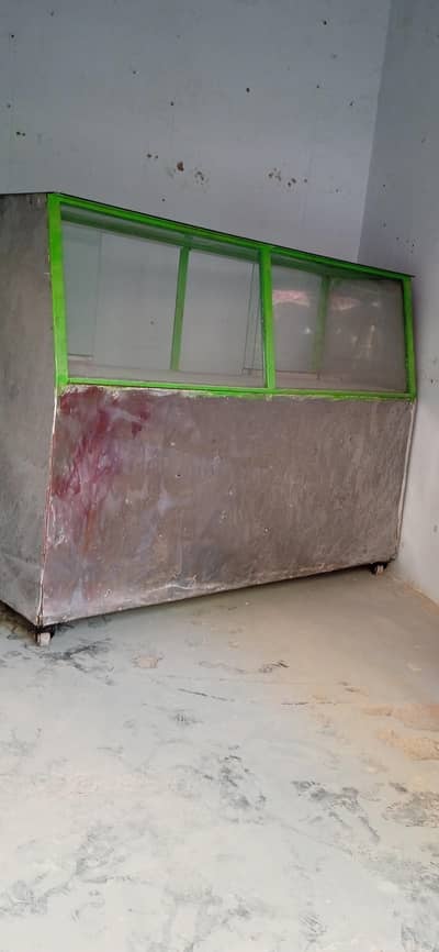 bakery counter fast food and biryani chana chat dahi baly