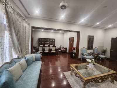 2 Kanal Beautiful House For Sale In Model Town Extension