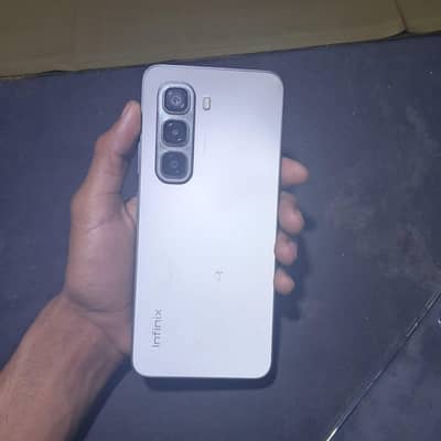 all okey phone 4 month woranty ha abhi