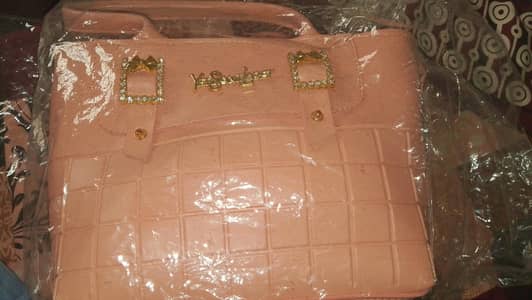 bilkul new begs he  comdition 10 by 10