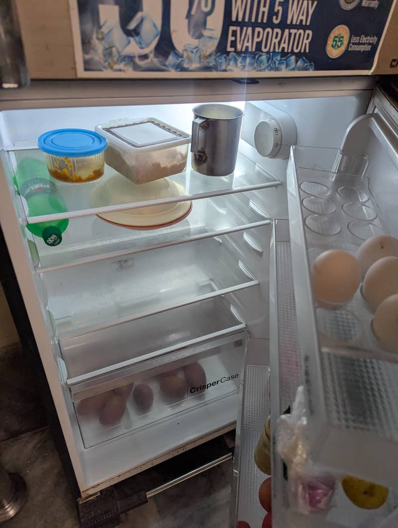 Dawlance medium size 4