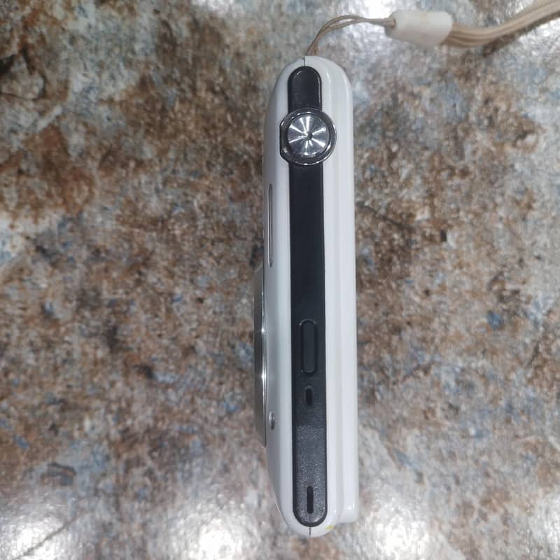 sony digital camera 16 mega pixel 5