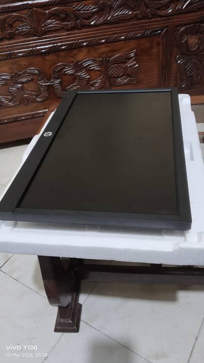 HP New monitor or cable