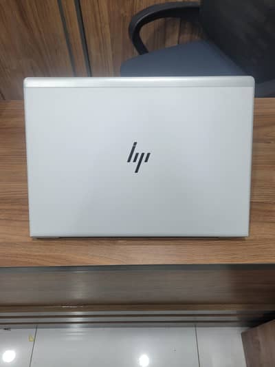 hp elitebook 840 G5 Core i5 8th Gen