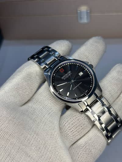 Swiss military men’s watch Swiss made