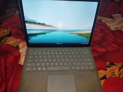 Microsoft Surface Laptop 2 8/256