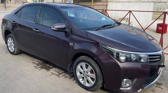 Toyota grande altis 2014