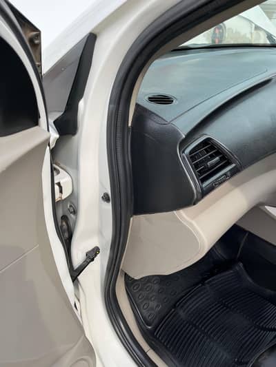 HONDA CITY MANUAL LIKE BRAND NEW CAR