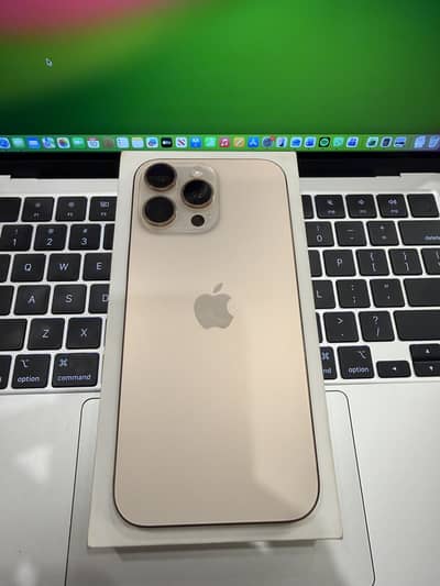 iPhone 16 pro max complete box