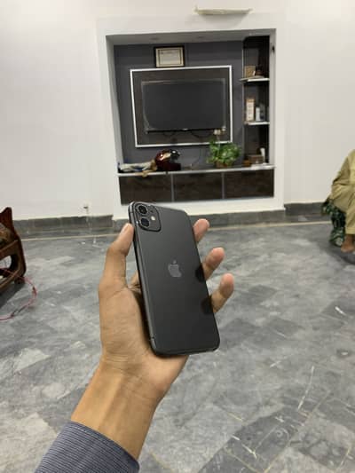 iPhone 11 Factory unlock water pack