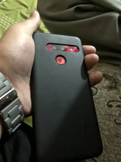 LG G8 thinq exchange possible with iphone x