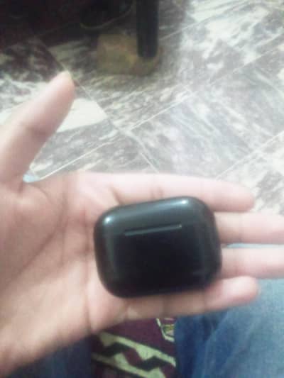 Air Pods 2nd gen lightweight