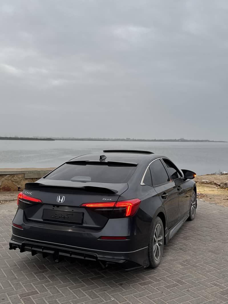 Civic 10