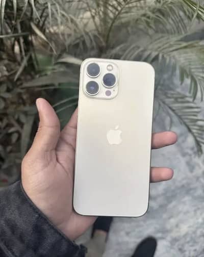 iPhone 13 PRO MAX NON PTA 4 MONTH SIM TIME