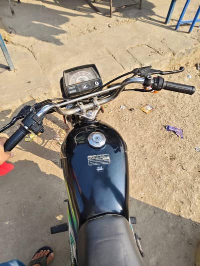 Honda CD 70 2023 model 10 Bata 10 bike hai