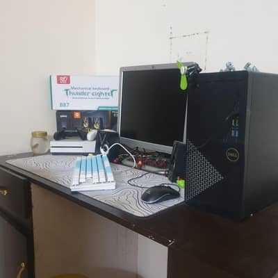 gaming PC with 12 GB RAM i3 10th  256 storage SSB 1 tb HHD